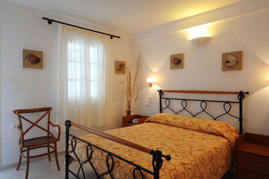 Vardia Bay Studios Karavostasis  Chambre photo
